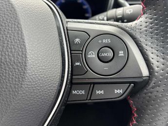 TOYOTA COROLLA 1.8 Hybrid Gr Sport 5Dr Cvt