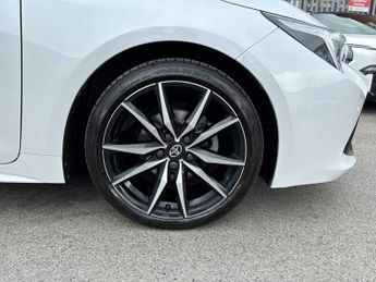 TOYOTA COROLLA 1.8 Hybrid Gr Sport 5Dr Cvt