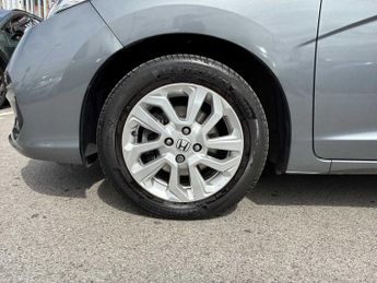 HONDA JAZZ 1.3 I-Vtec Se Navi 5Dr Cvt
