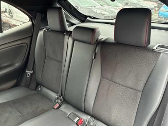 TOYOTA YARIS CROSS 1.5 Hybrid 130 Gr Sport 5Dr Cvt