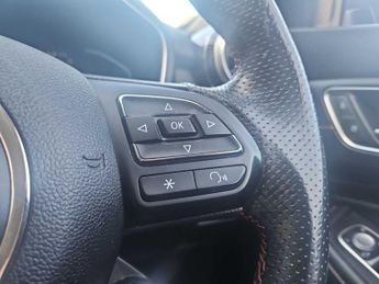 MG MOTOR UK HS 1.5 T-Gdi Trophy 5Dr Dct