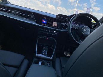 AUDI A3 1.5 Tfsi 35 S Line Saloon 4Dr Petrol S Tronic Euro 6 (S/S) (150 