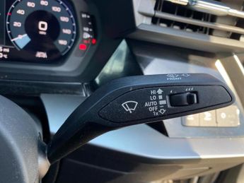 AUDI A3 1.5 Tfsi 35 S Line Saloon 4Dr Petrol S Tronic Euro 6 (S/S) (150 