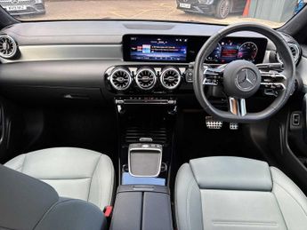 MERCEDES-BENZ CLA Cla 180 Amg Line Executive 5Dr Tip Auto