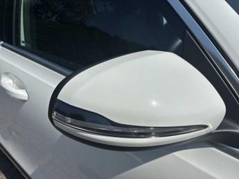 MERCEDES-BENZ EQB Eqb 250+ 140Kw Sport Executive 70.5Kwh 5Dr Auto
