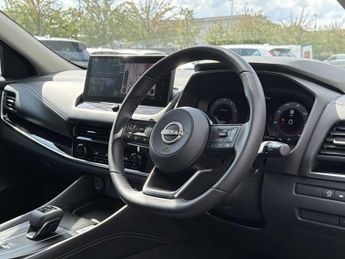 NISSAN QASHQAI 1.3 Dig-T Mh 158 N-Connecta 5Dr Xtronic