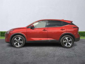 NISSAN QASHQAI 1.3 Dig-T Mh 158 N-Connecta 5Dr Xtronic