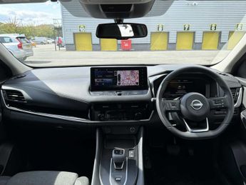 NISSAN QASHQAI 1.3 Dig-T Mh 158 N-Connecta 5Dr Xtronic