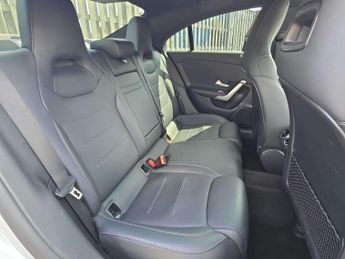 MERCEDES-BENZ CLA Cla 200 Amg Line Premium 4Dr Tip Auto