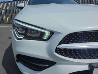 MERCEDES-BENZ CLA Cla 200 Amg Line Premium 4Dr Tip Auto