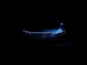 MERCEDES-BENZ CLA Cla 200 Amg Line Premium 4Dr Tip Auto