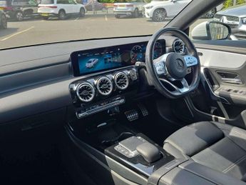 MERCEDES-BENZ CLA Cla 200 Amg Line Premium 4Dr Tip Auto