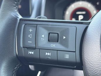 NISSAN QASHQAI 1.3 Dig-T Mh 158 N-Connecta 5Dr Xtronic