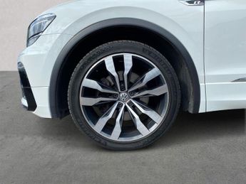 VOLKSWAGEN TIGUAN 2.0 Bitdi R-Line Suv 5Dr Diesel Dsg 4Motion Euro 6 (S/S) (240 Ps