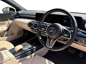 MERCEDES-BENZ A CLASS 1.3 A180 Sport Edition (Executive) Hatchback 5Dr Petrol 7G-Dct E