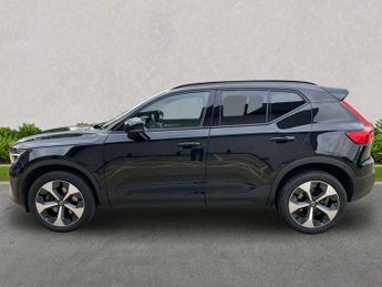 VOLVO XC40 2.0 B3P Plus Dark 5Dr Auto