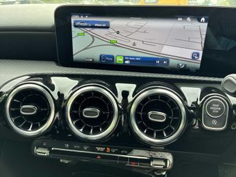 MERCEDES-BENZ CLA Cla 180 Sport Edition 4Dr Tip Auto