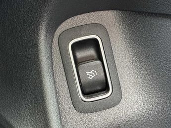 MERCEDES-BENZ CLA Cla 180 Sport Edition 4Dr Tip Auto