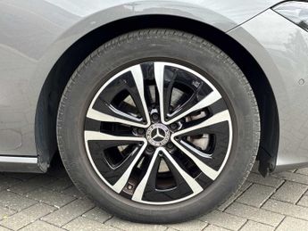 MERCEDES-BENZ CLA Cla 180 Sport Edition 4Dr Tip Auto