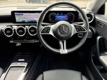 MERCEDES-BENZ CLA Cla 180 Sport Edition 4Dr Tip Auto