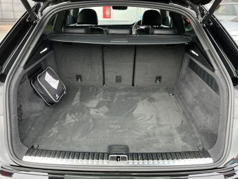 AUDI Q8 50 Tdi Quattro Black Edition 5Dr Tiptronic [C+S]