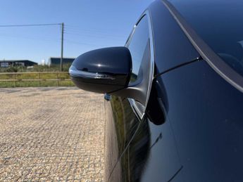 MERCEDES-BENZ EQA Eqa 250+ 140Kw Sport Executive 70.5Kwh 5Dr Auto