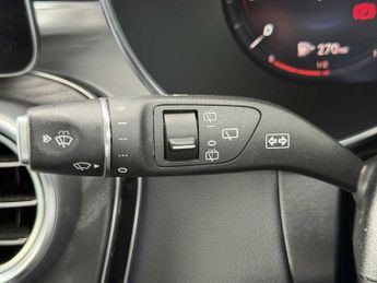 MERCEDES-BENZ GLC Glc 300D 4Matic Amg Line Premium 5Dr 9G-Tronic