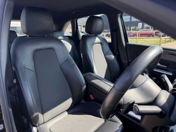 MERCEDES-BENZ B CLASS B200 Sport 5Dr Auto