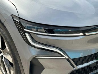 RENAULT MEGANE E-TECH Ev60 160Kw Techno+ 60Kwh Optimum Charge 5Dr Auto