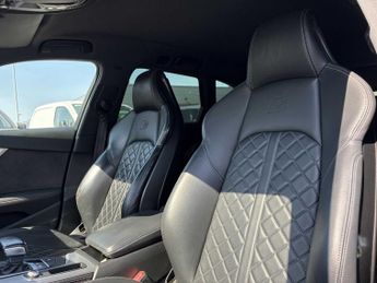 AUDI A4 S4 Quattro 5Dr Tip Tronic