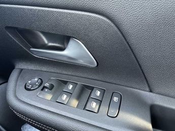 VAUXHALL MOKKA 100Kw Gs 50Kwh 5Dr Auto