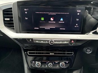 VAUXHALL MOKKA 100Kw Elite Premium 50Kwh 5Dr Auto