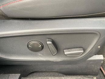 FORD KUGA 2.5H Duratec St-Line X Edition Suv 5Dr Petrol Hybrid Cvt Euro 6 