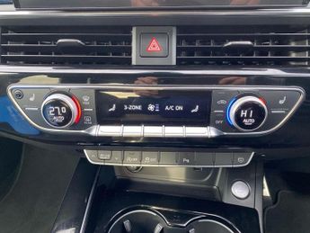 AUDI A4 35 Tdi Black Edition 4Dr S Tronic