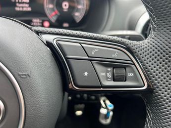AUDI Q2 1.5 Tfsi Cod 35 S Line Suv 5Dr Petrol S Tronic Euro 6 (S/S) (150