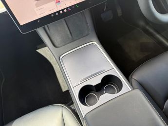 TESLA MODEL Y Suv 5Dr Electric Auto Rwd (346 Ps)