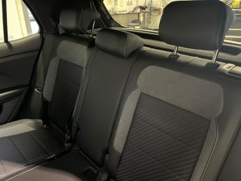 VOLKSWAGEN T-CROSS 1.0 Tsi R-Line Suv 5Dr Petrol Dsg Euro 6 (S/S) (110 Ps)