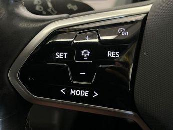 VOLKSWAGEN ID.3 150Kw Family Pro Performance 58Kwh 5Dr Auto