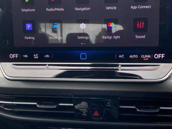 VOLKSWAGEN GOLF 1.5 Etsi 150 Style 5Dr Dsg