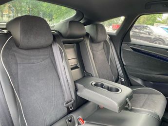 VOLKSWAGEN ID.7 Pro S 86Kwh Match Plus Fastback 5Dr Electric Auto (286 Ps)
