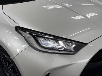 TOYOTA YARIS 1.5 Vvt-H Design Hatchback 5Dr Petrol Hybrid E-Cvt Euro 6 (S/S) 