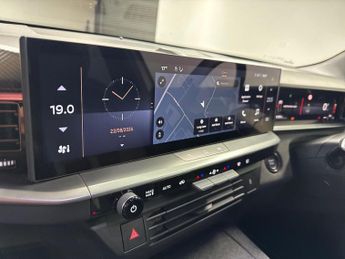 VAUXHALL GRANDLAND 1.2 Hybrid 145 Gs 5Dr E-Dct6