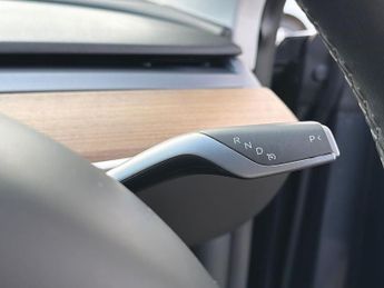 TESLA MODEL Y (Dual Motor) Long Range Suv 5Dr Electric Auto 4Wde (384 Bhp)