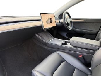 TESLA MODEL Y (Dual Motor) Long Range Suv 5Dr Electric Auto 4Wde (384 Bhp)