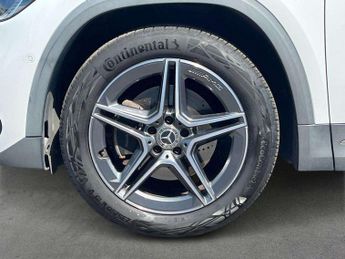 MERCEDES-BENZ GLA Gla 250E Exclusive Edition Premium Plus 5Dr Auto