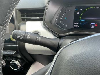 RENAULT CLIO 1.6 E-Tech Full Hybrid 145 Techno 5Dr Auto