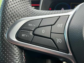 RENAULT CLIO 1.6 E-Tech Hybrid 140 Rs Line 5Dr Auto