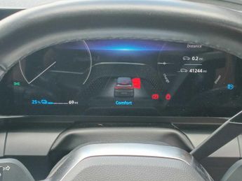 RENAULT MEGANE E-TECH Ev60 160Kw Iconic 60Kwh Optimum Charge 5Dr Auto