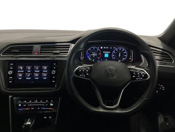 VOLKSWAGEN TIGUAN 2.0 Tdi R-Line Suv 5Dr Diesel Dsg 4Motion Euro 6 (S/S) (150 Ps)