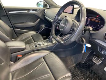 AUDI A3 2.0 Tfsi Black Edition Sportback 5Dr Petrol S Tronic Quattro Eur